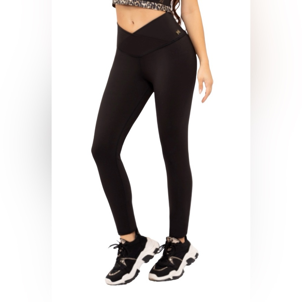 Crossed waist leggings